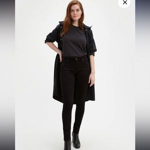 Levis 711 Womens Jeans Size 28x30 Skinny mid Rise Black Denim